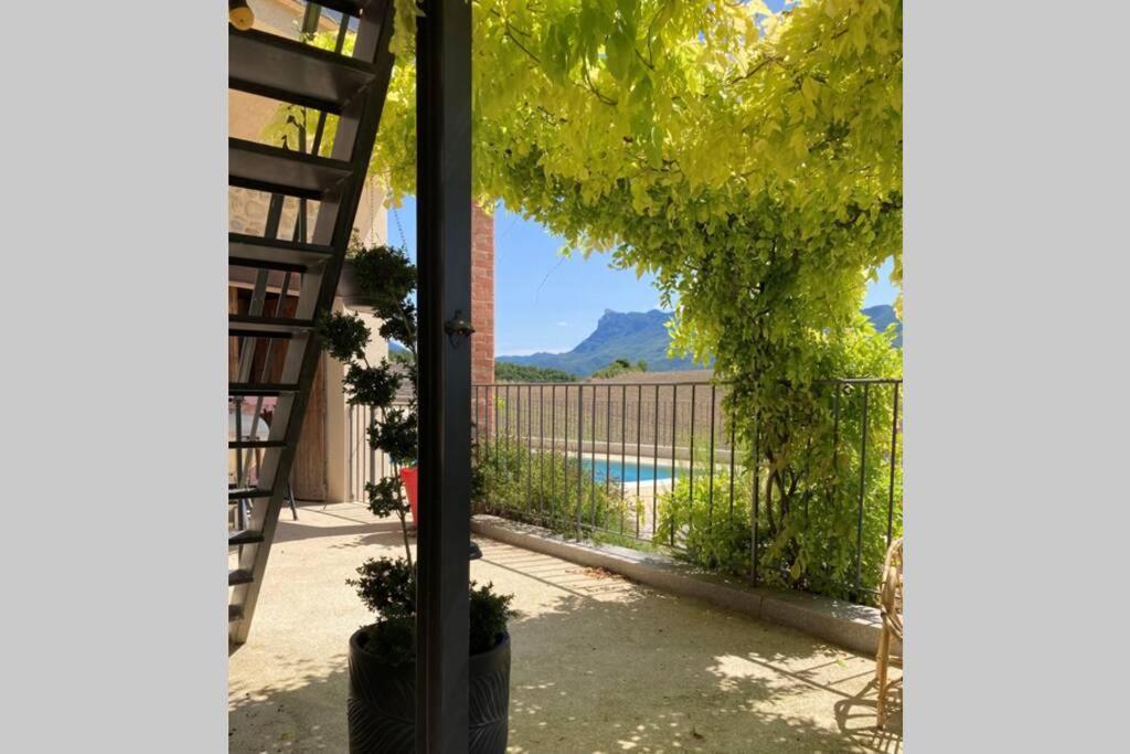 Les Lauriers D'Aimee Pour 4 Pers Apartment Mirabel-et-Blacons Bagian luar foto