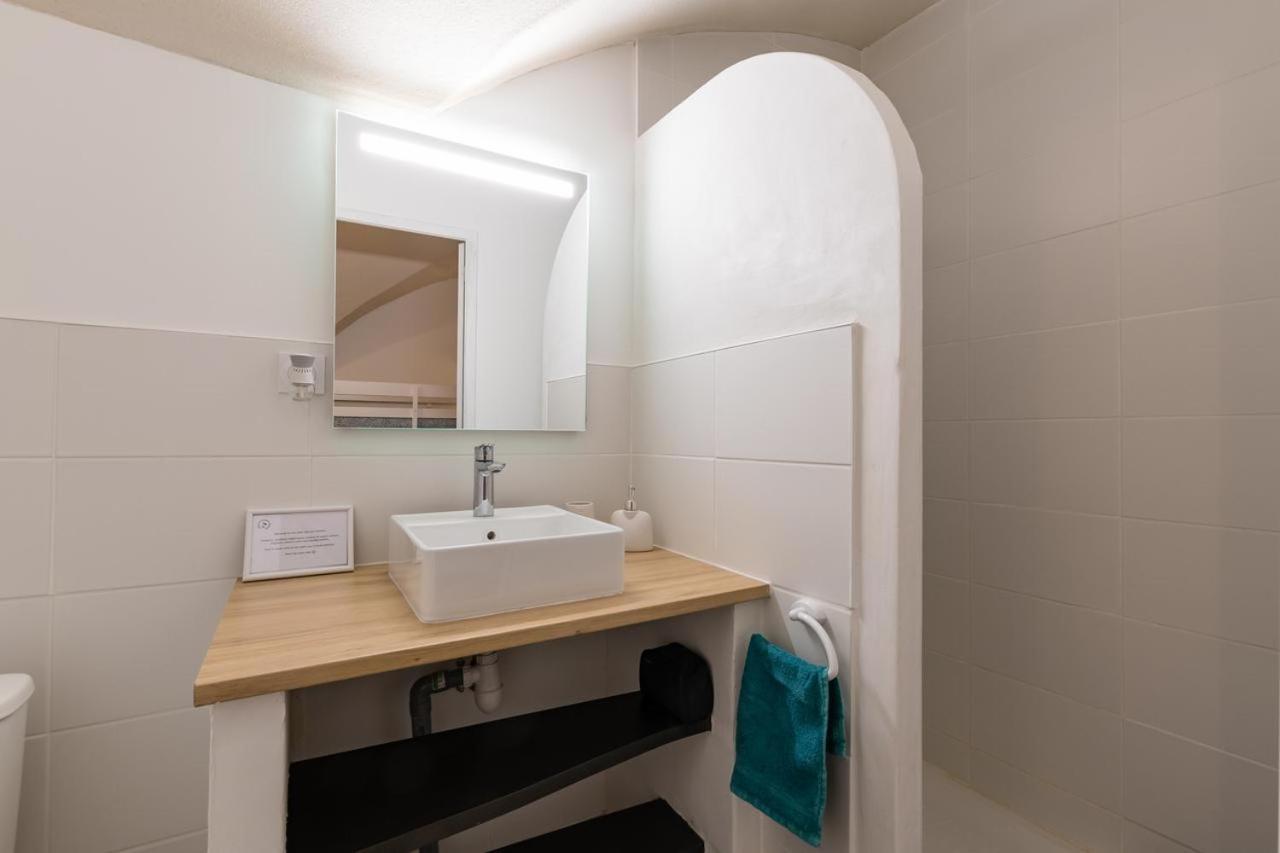 Les Lauriers D'Aimee Pour 4 Pers Apartment Mirabel-et-Blacons Bagian luar foto